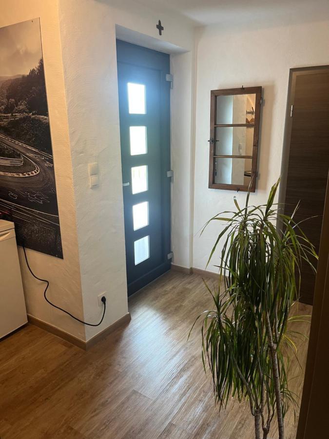 Gaestezimmer Melina Am Nuerburgring Аденау Екстер'єр фото